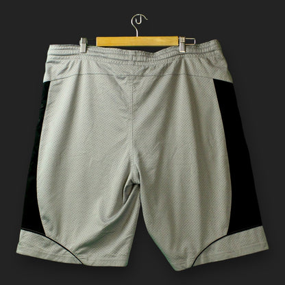 Foot Locker Basketballshorts 