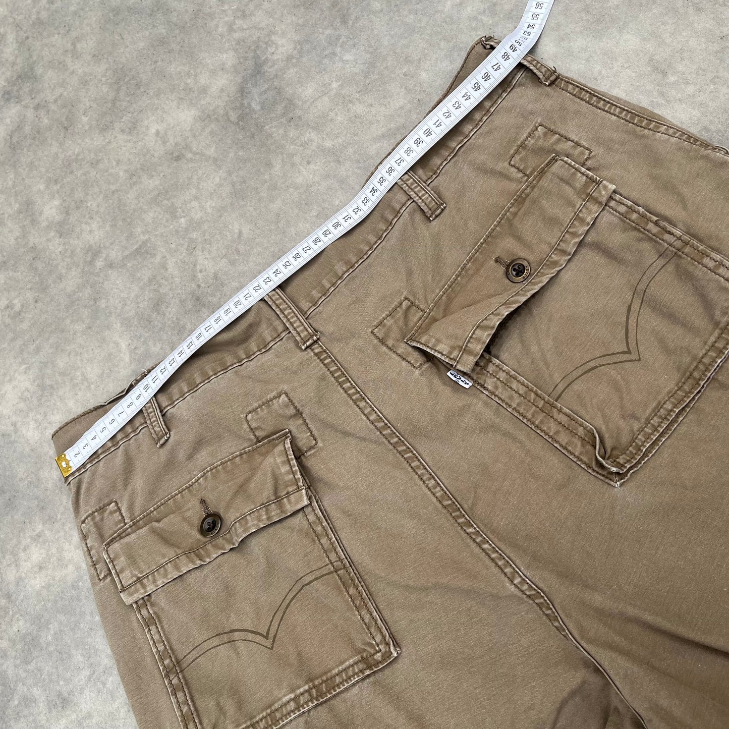 Levi's Beige Cargo Shorts W38