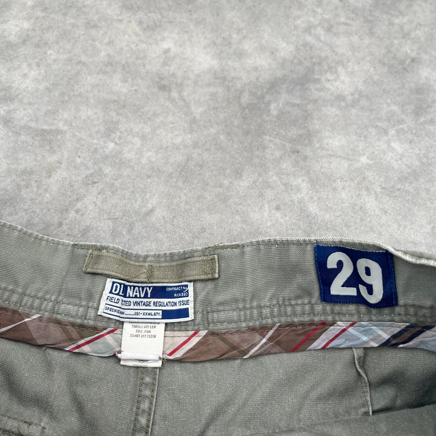 Old Navy Olive Cargo Shorts W29