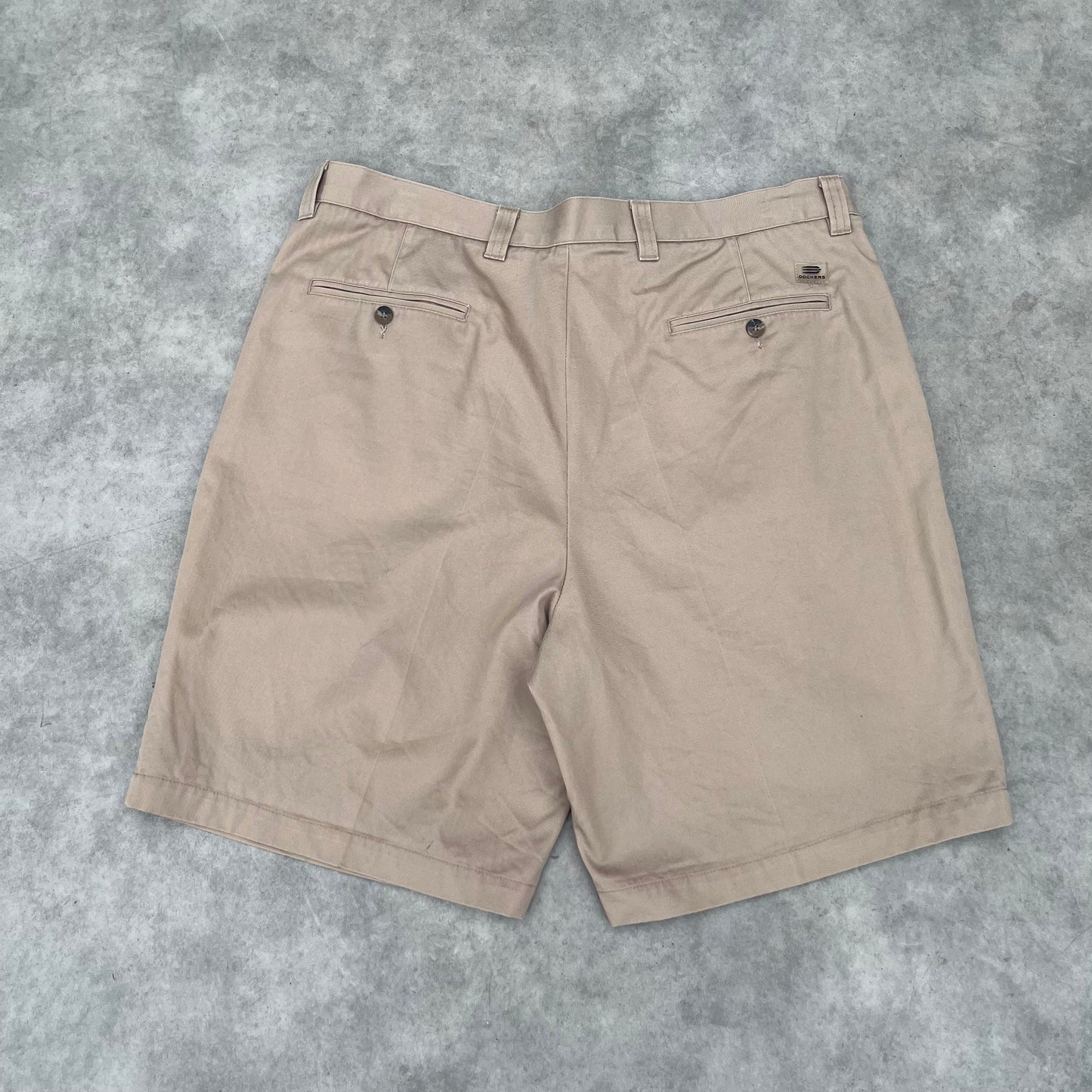 Dockers Beige Pleated Shorts W38