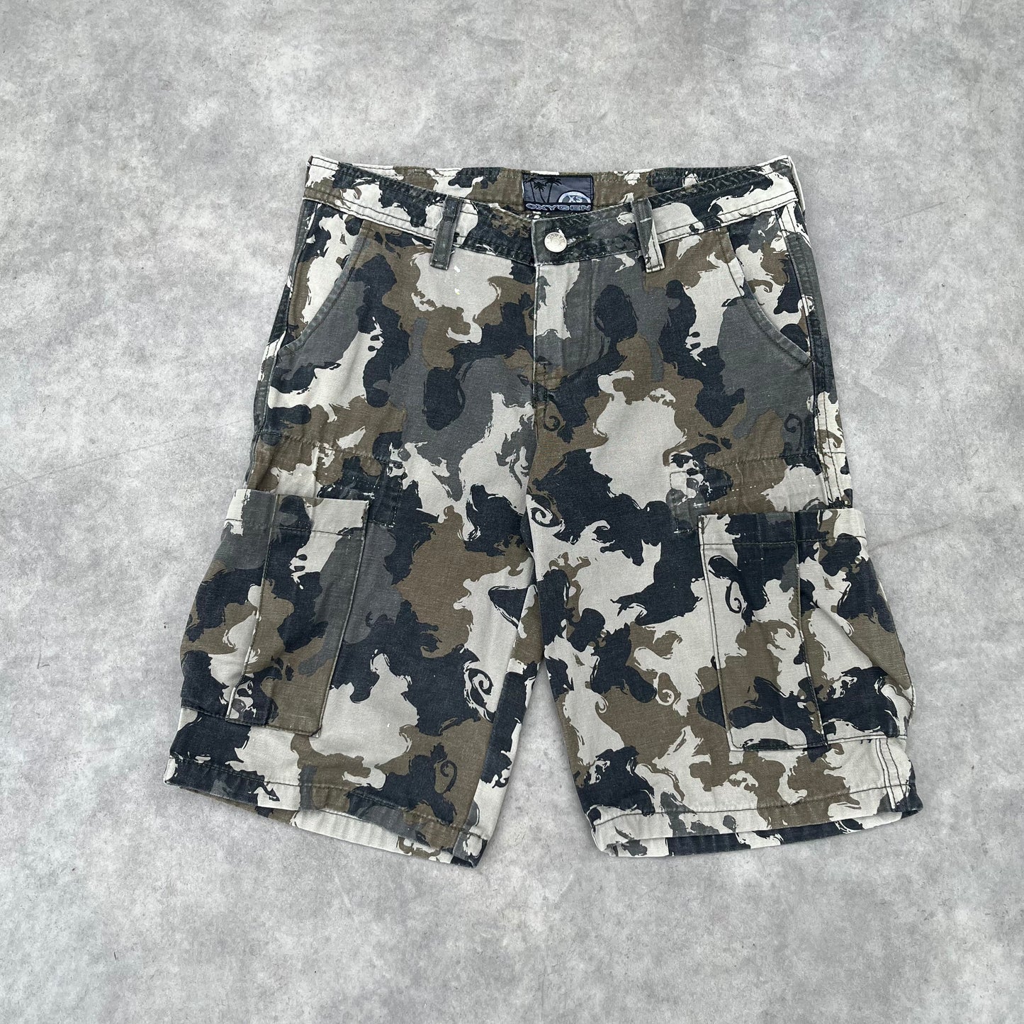 Oxygen Camo Cargo Shorts XS