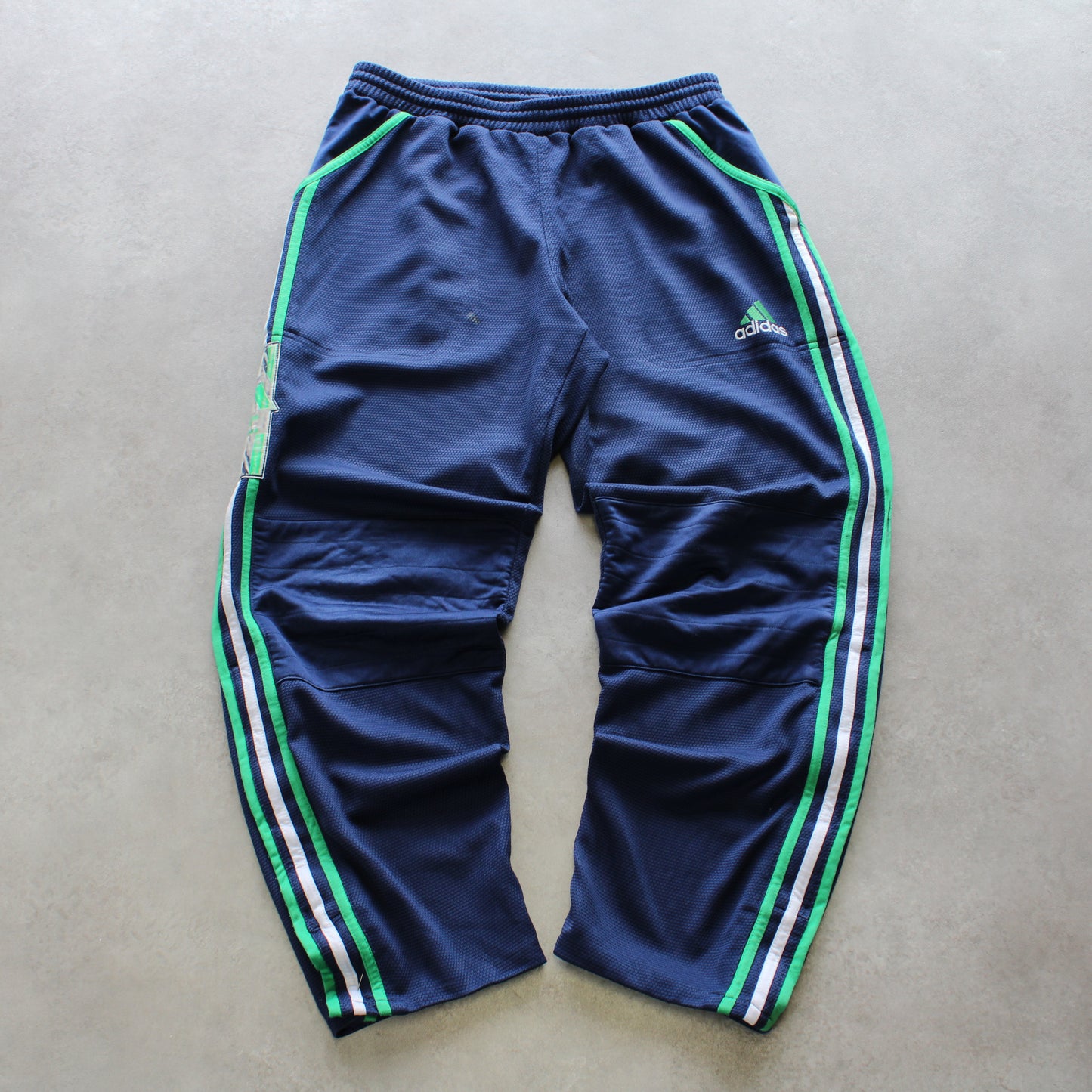 Adidas Vintage Track Pants – Navy with Green & White Stripes (Man-M)