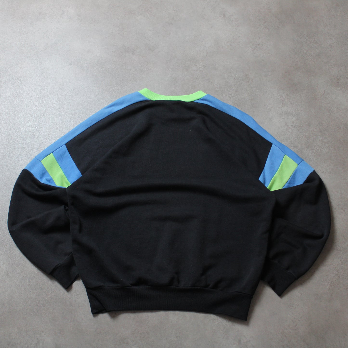 Vintage Adidas Crewneck Sweater (Herren-M) [ENTDECKT] 