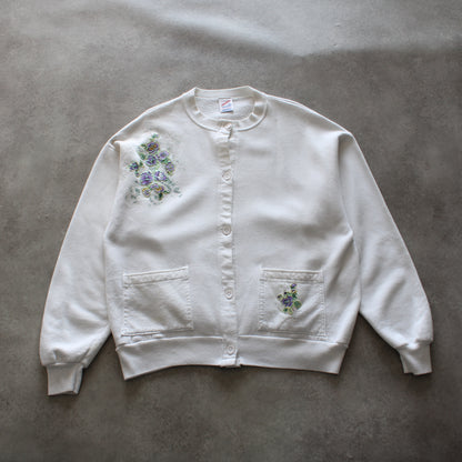 Jerzees Vintage White Embroidered Sweatshirt (Woman-L)