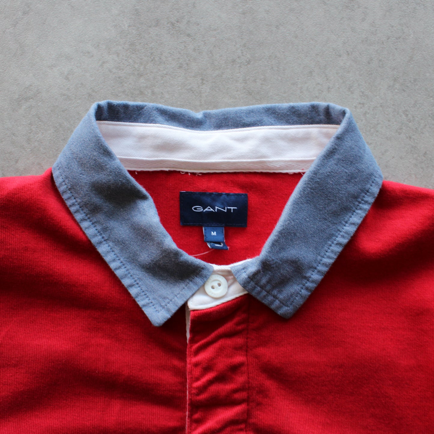 Gant Red Rugby Shirt with Contrast Collar (Man-M)