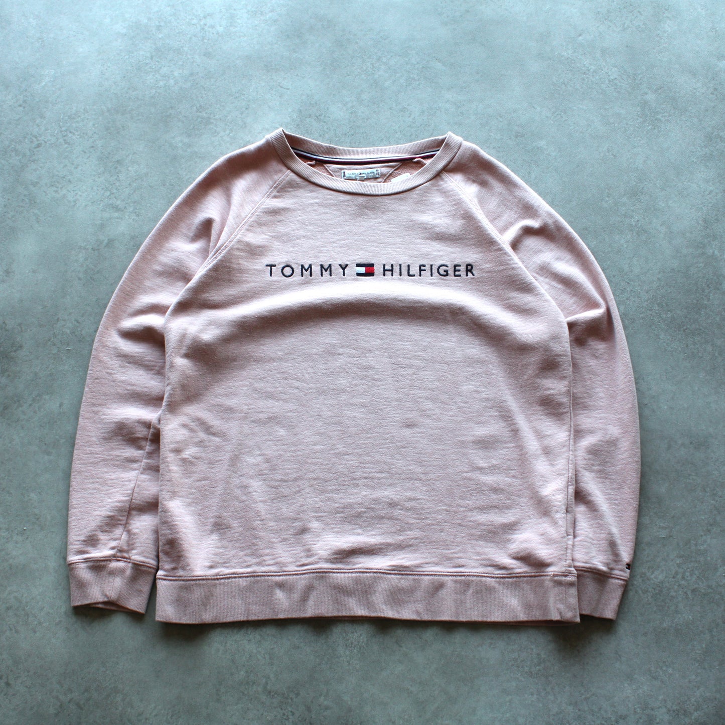 Tommy Hilfiger Embrioed Logo Sweatshirt - Pink (Man-L)