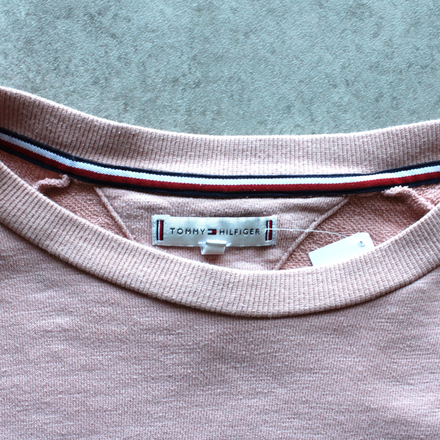 Tommy Hilfiger Embrioed Logo Sweatshirt - Pink (Man-L)