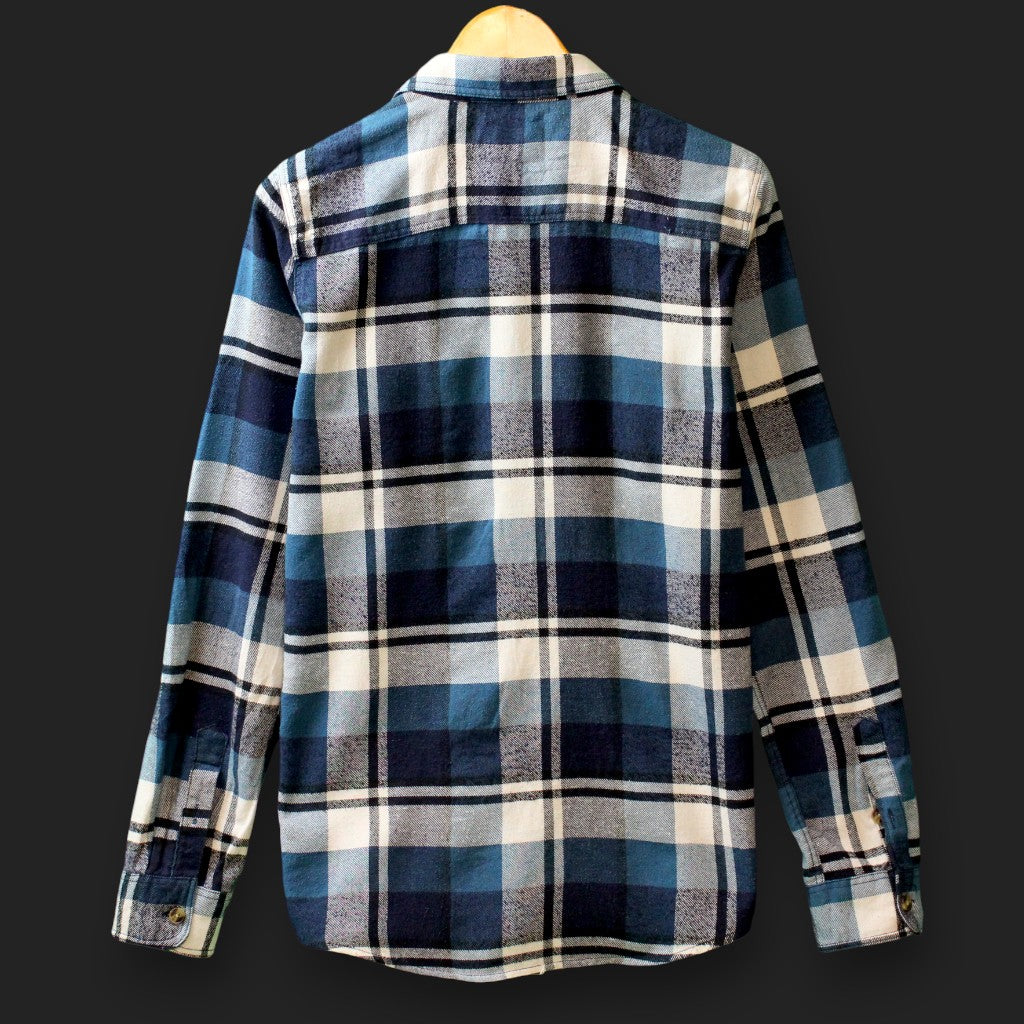 Amnesia Langarmshirt (Größe S)