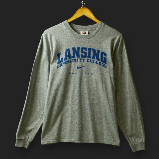 Nike Lansing Langarm-T-Shirt (Größe M)