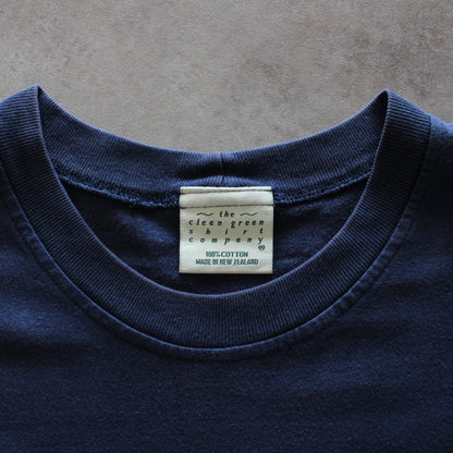The Clean Green Shirt Vintage Printed Tee – Navy (Man-L)