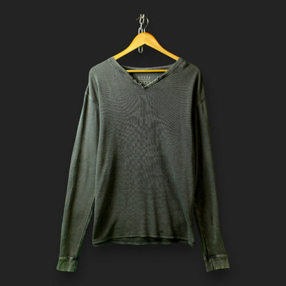Guess Langarm-T-Shirt (Größe L)