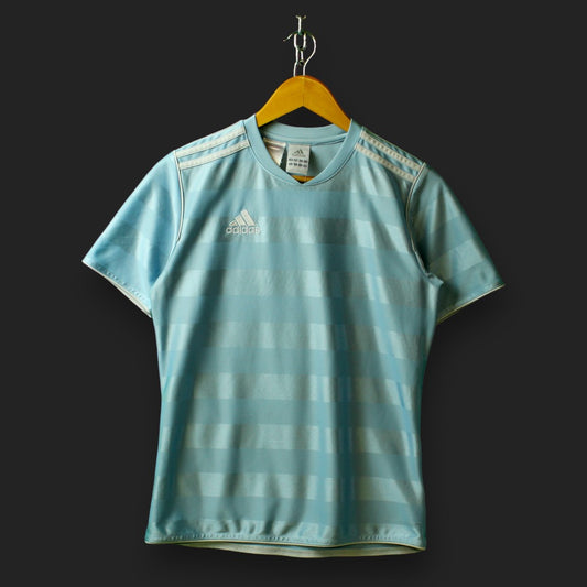 Adidas-Trikot (Größe XS)