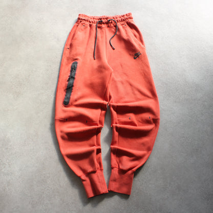 Nike Tech Pants – Orange (Man-XXS)