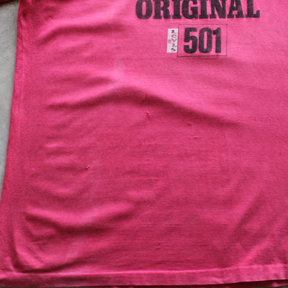 Levi’s Vintage 501 Printed Tee – Red (Man-XL, Faded & Flawed)
