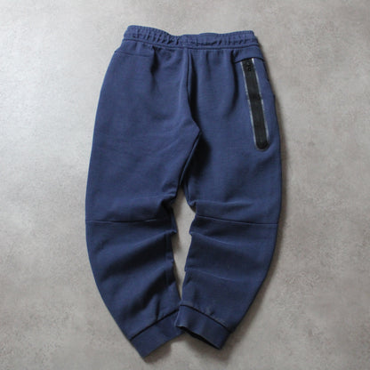 Nike Tech Jogginghose (Kinder - 147 cm) 