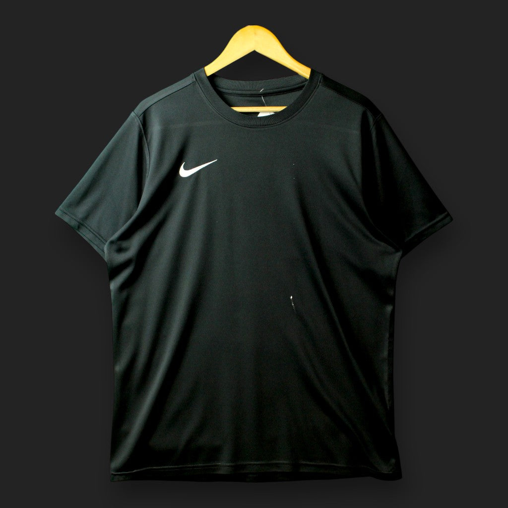 Nike Training T-Shirt (Größe XL) [ENTDECKT]