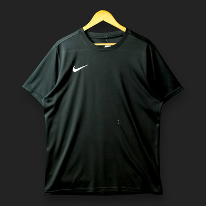 Nike Training T-Shirt (Größe XL) [ENTDECKT]