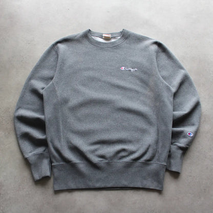 Champion Embroidered Crewneck – Grey (Man-L)