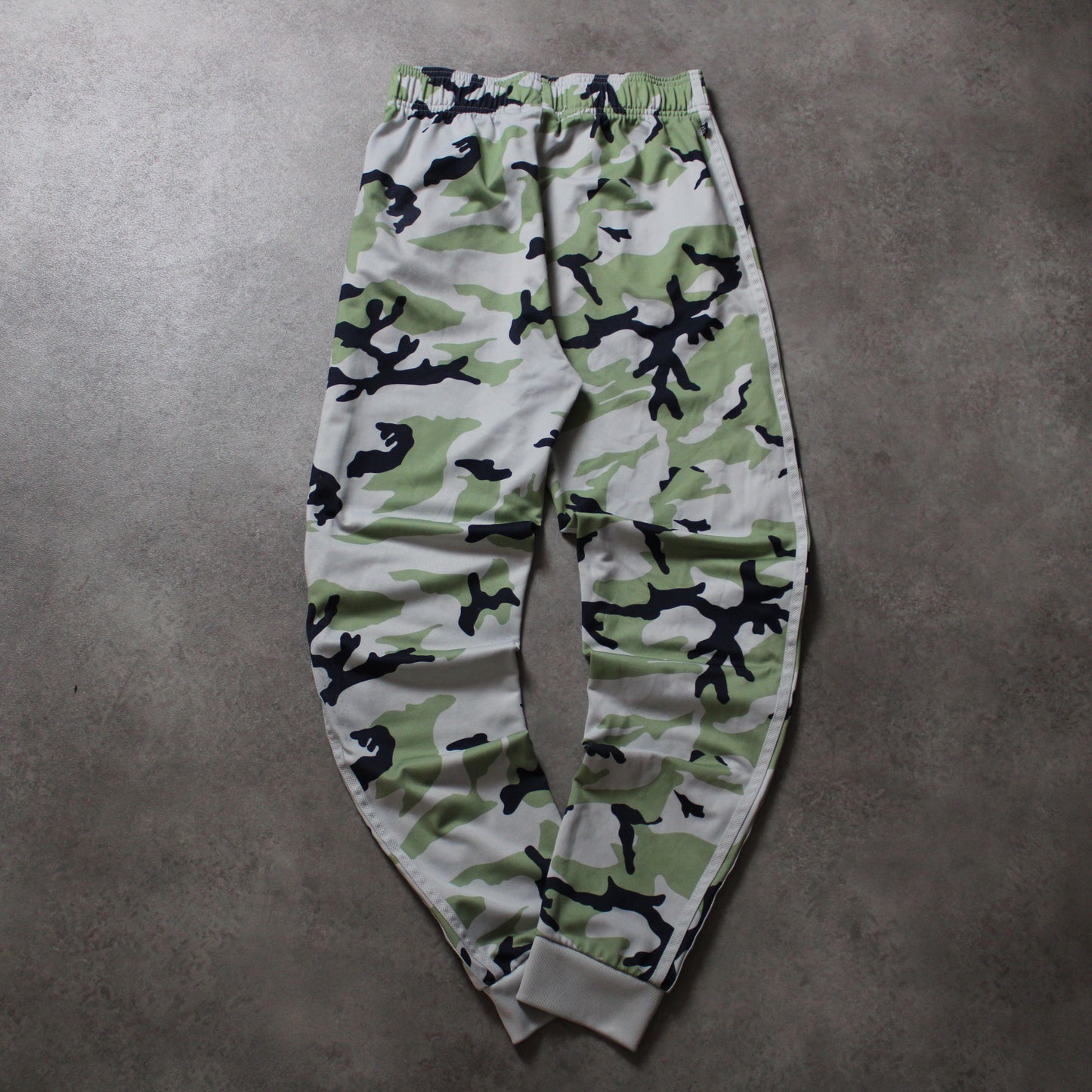 Adidas Jogginghose (Kind - 170 cm)