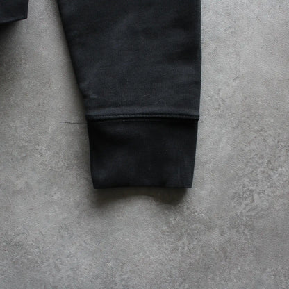 Levi’s Embroidered Logo Crewneck – Black (Man-M)