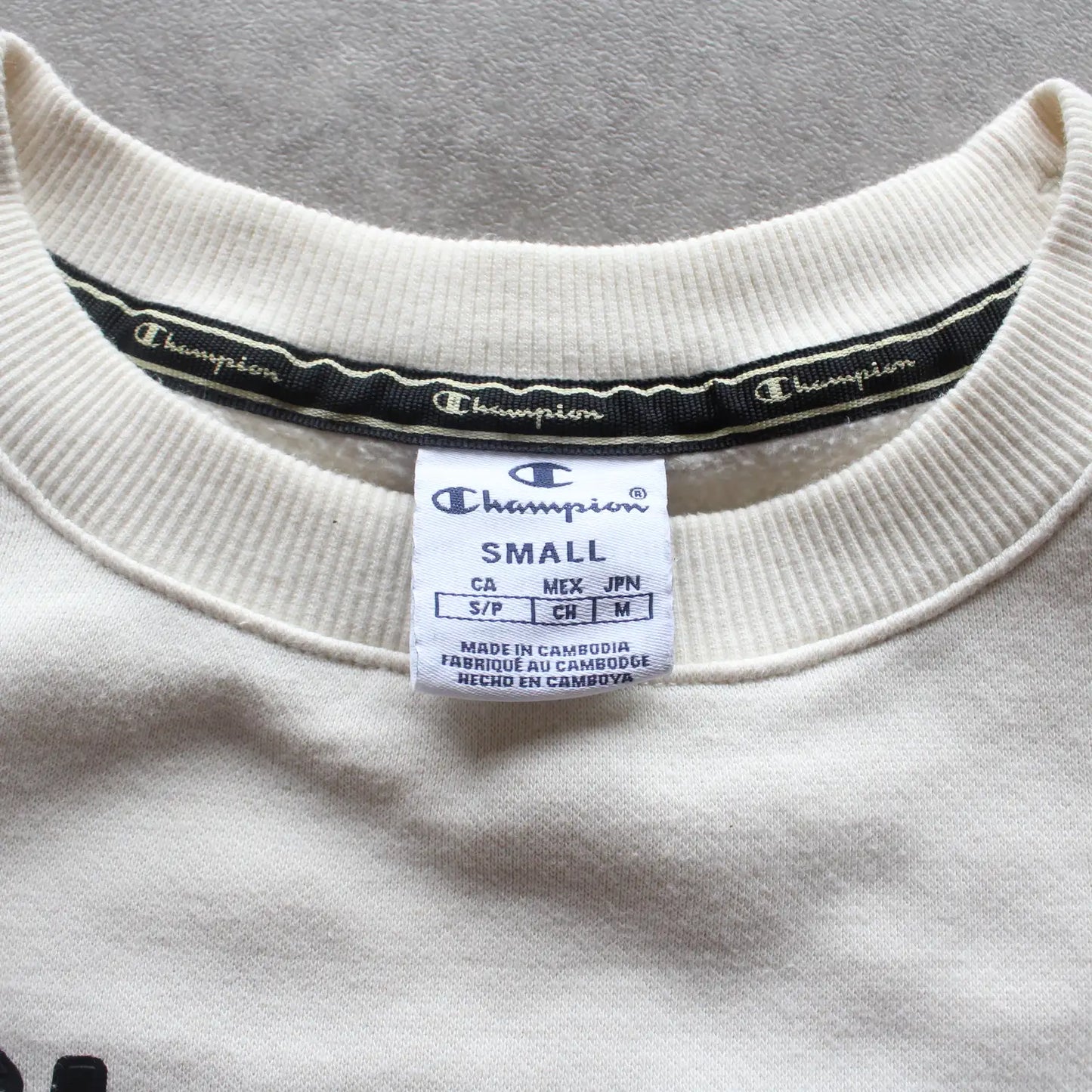 Champion 3D Printed Crewneck – White (Woman-S)