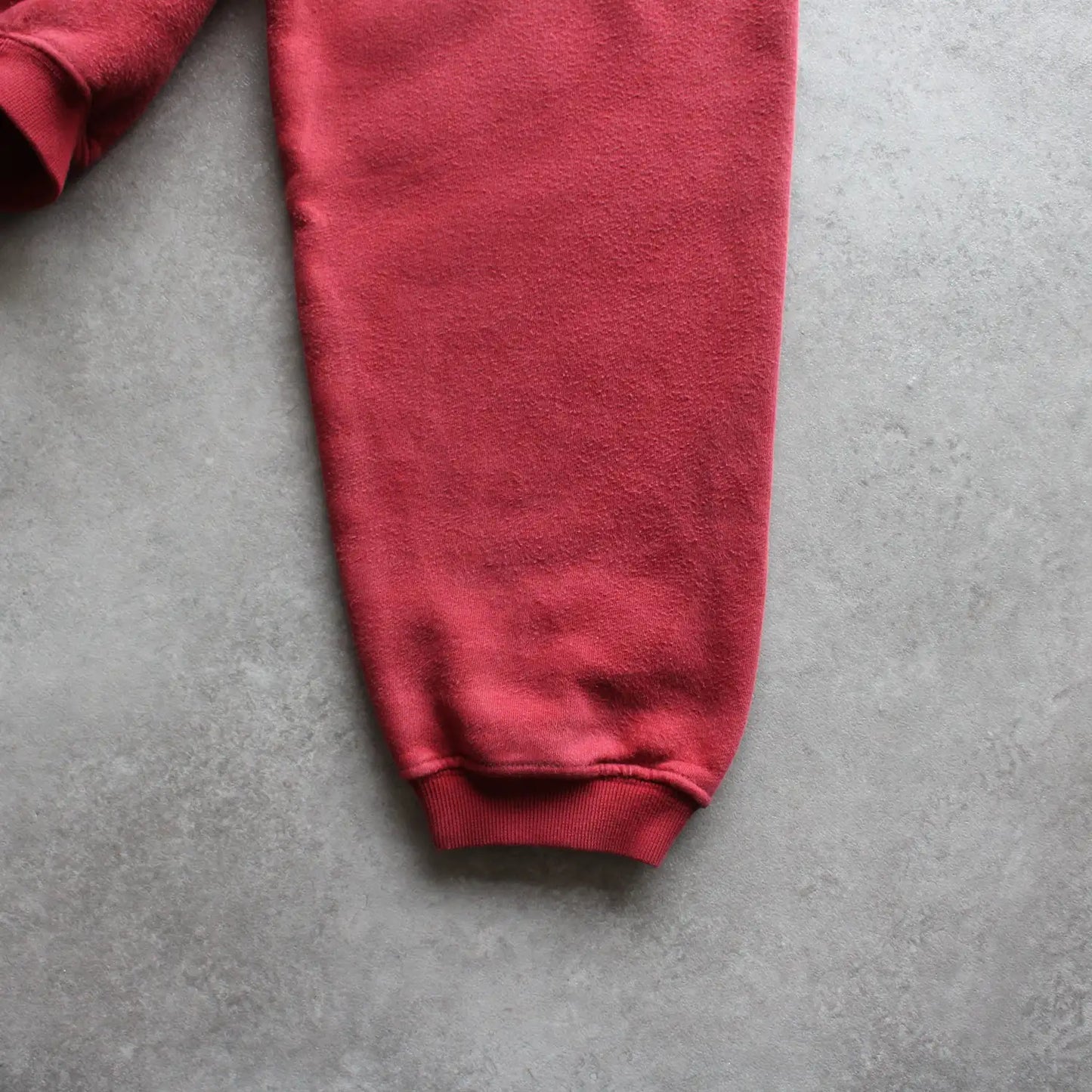 Adidas Embroidered Crewneck – Burgundy (Man-M)