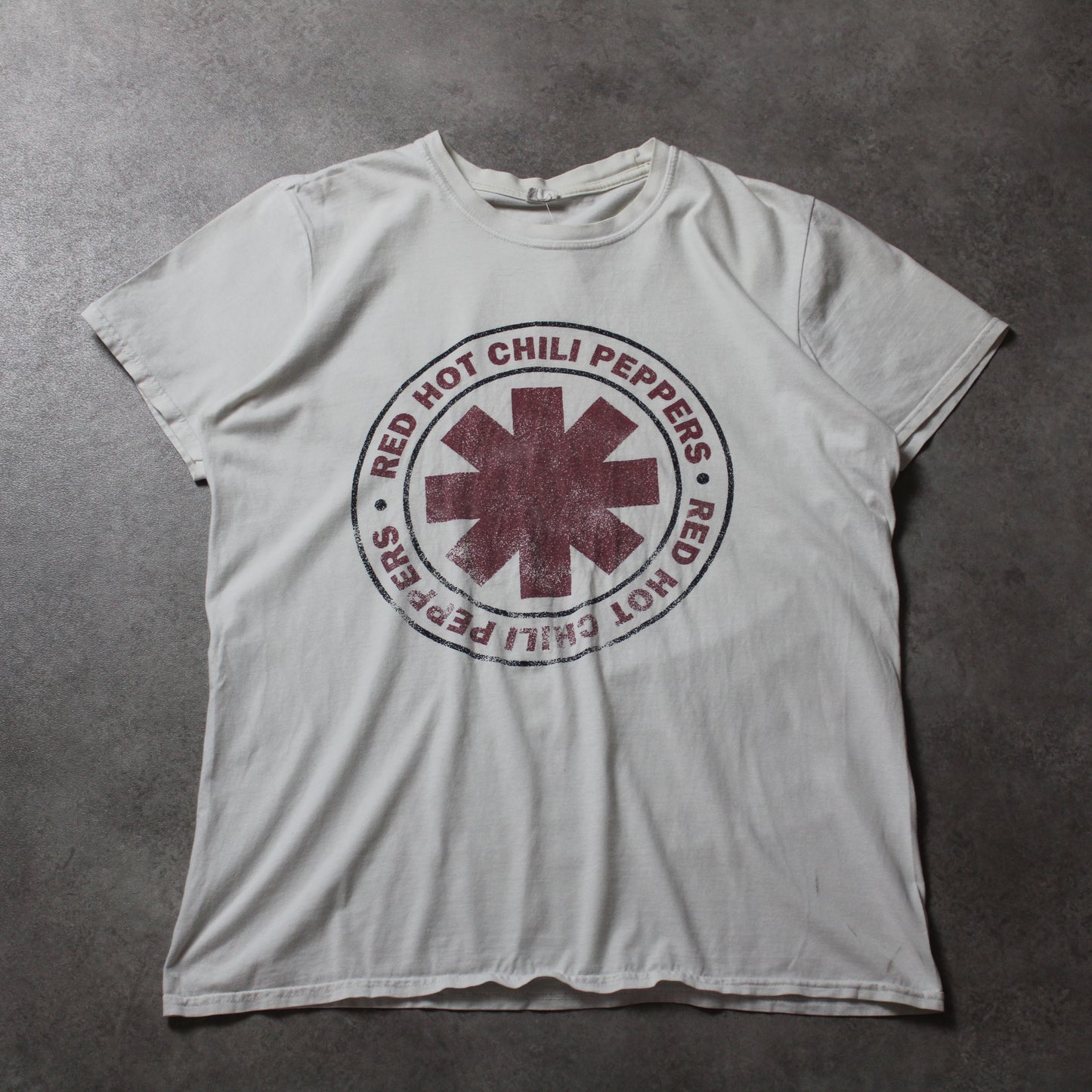 Gildan Red Hot Chili Pepper T-Shirt (Damen-L) [GEENTDECKT]