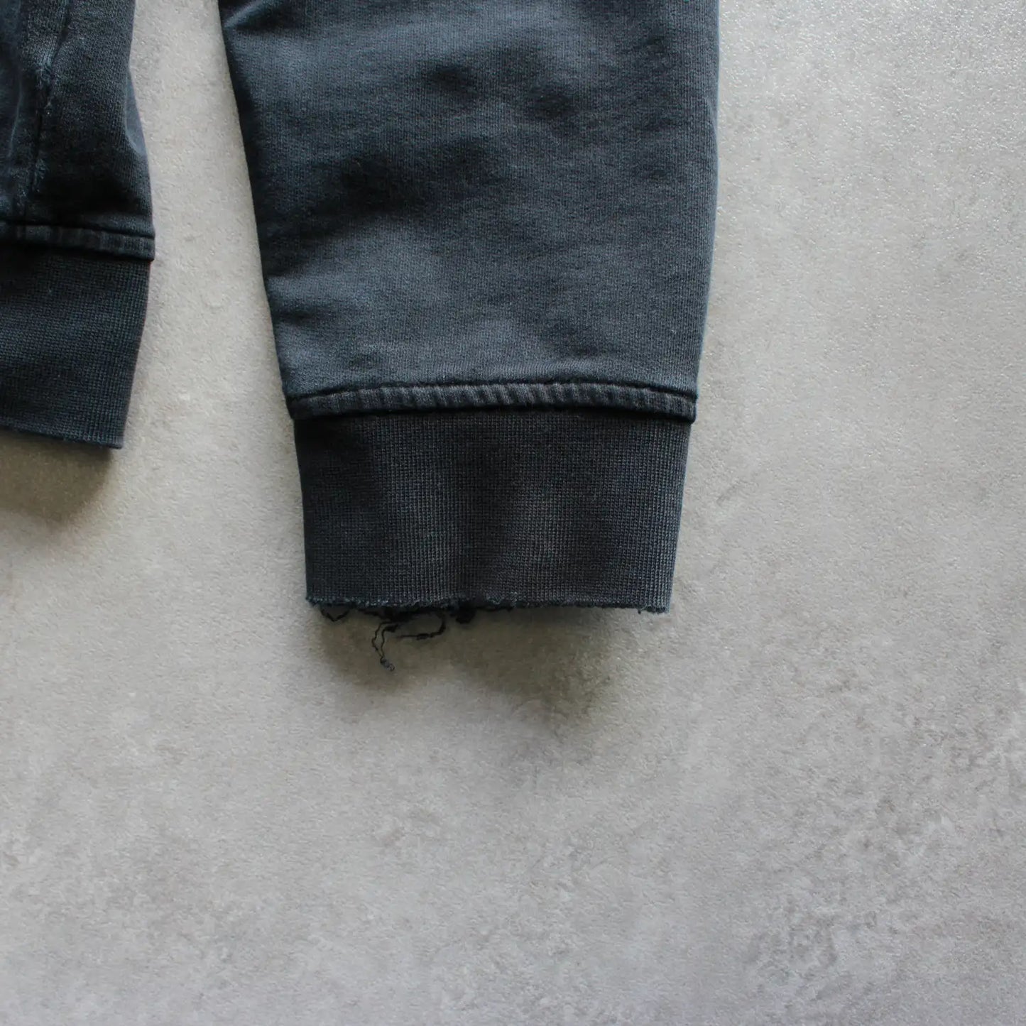 AC Milan Zip Up Sweater – Black (Man-L)