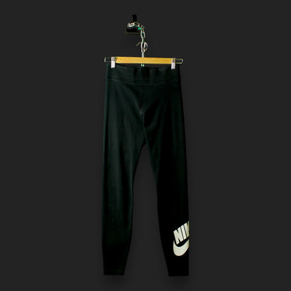 Nike Trainingshose (Größe S) 