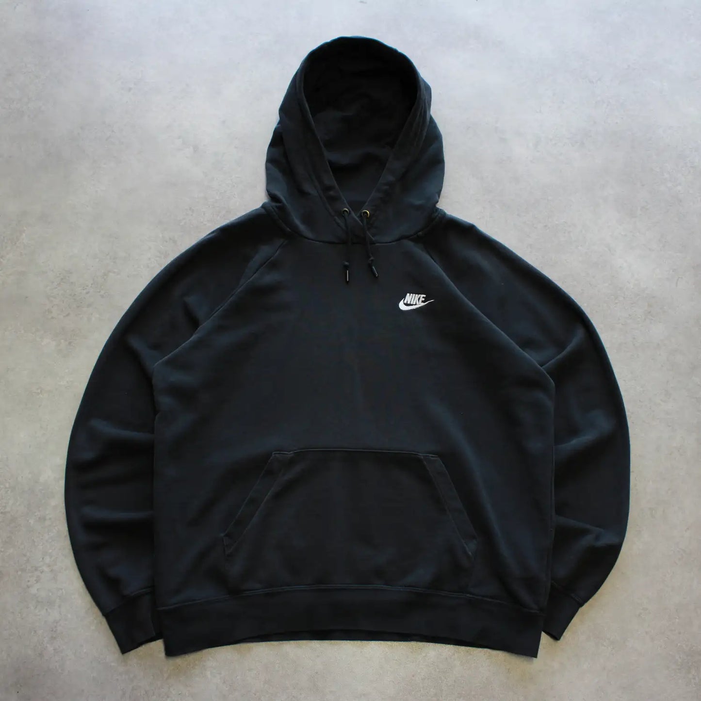 Nike Embroidered Hoodie – Black (Man-M)