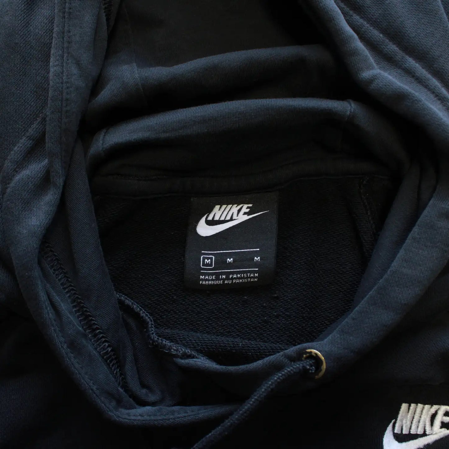 Nike Embroidered Hoodie – Black (Man-M)