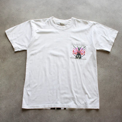 Milo’s Floral Pocket Printed Tee – White (Man-M)