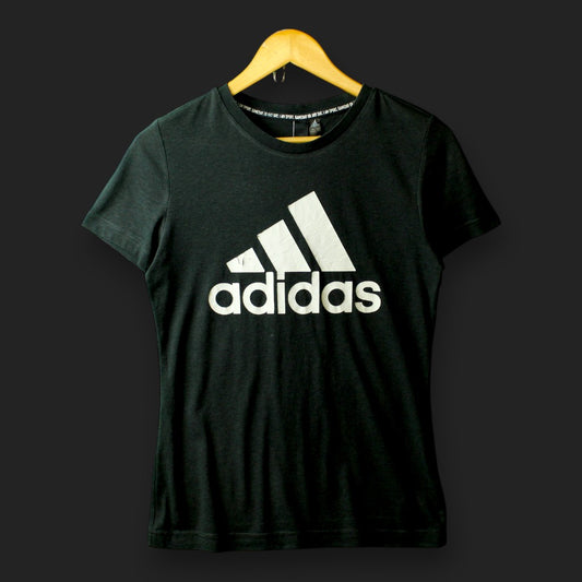 Adidas T-Shirt (Größe S)