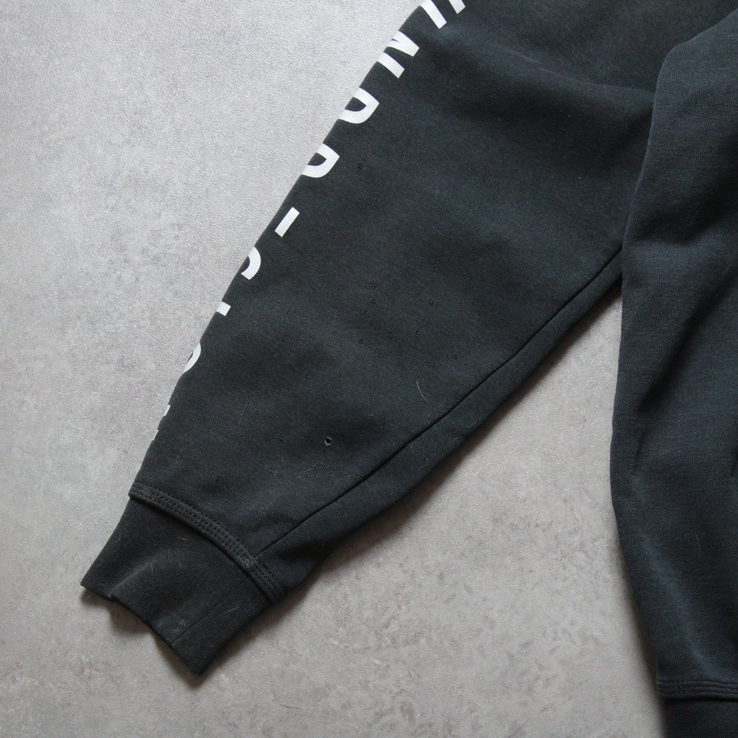 Carhartt Crewneck Sweater (Mann-M) [DISTRESSED]