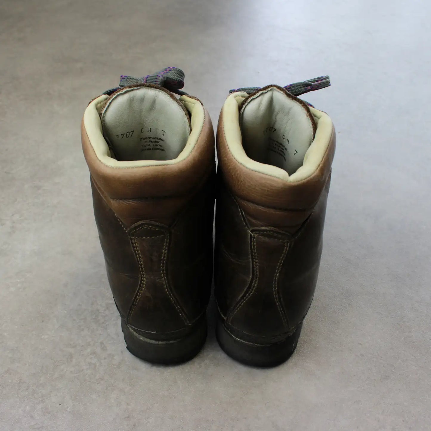 Meindl Leather Hiking Boots – Brown (Man-40.5)