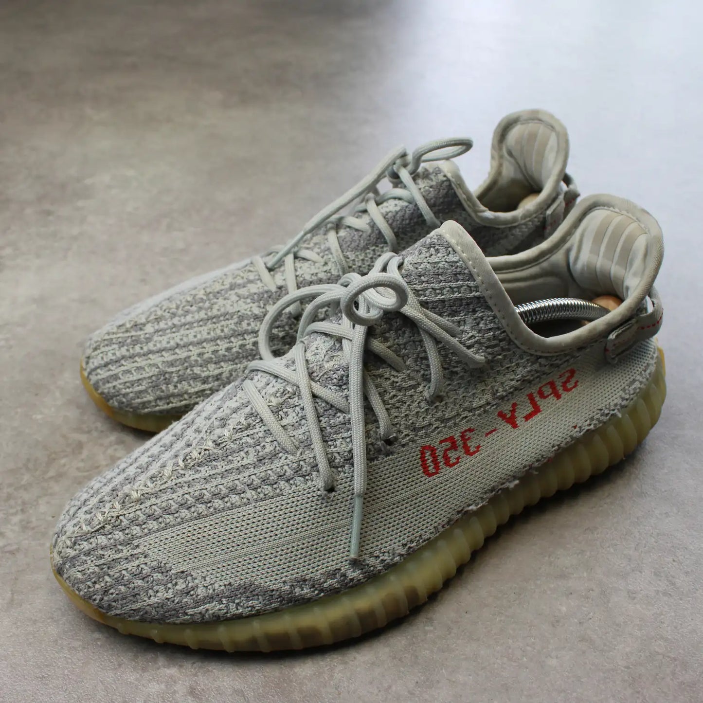 Adidas Yeezy Boost 350 V2 – Grey/White (Man-43⅓)