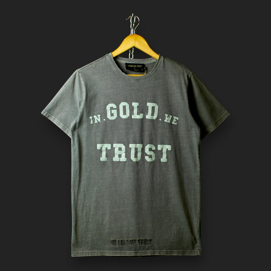 T-Shirt „In Gold We Trust“ (Größe M)