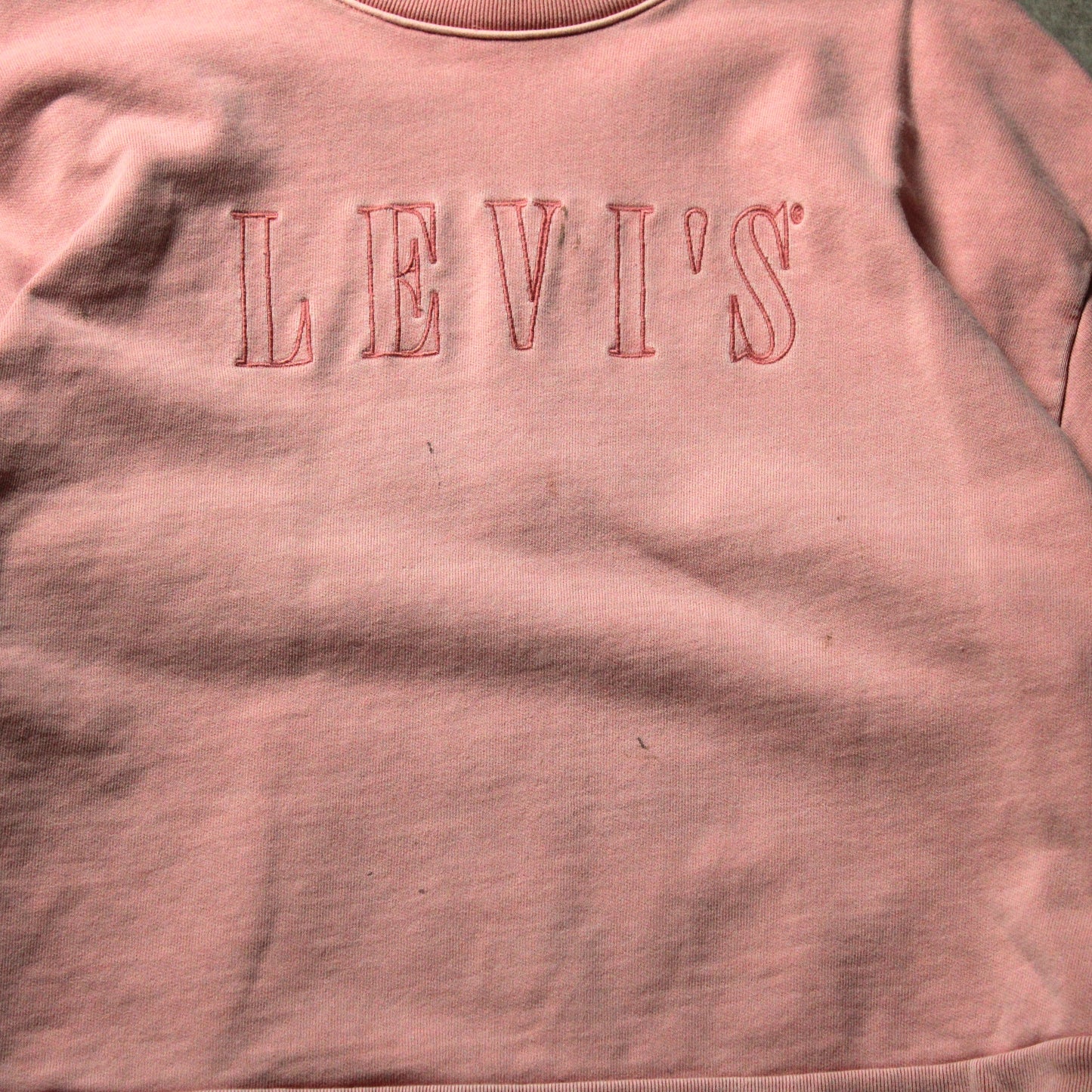 Levi's Crewneck Sweater (Woman-M) [SPOTTED]
