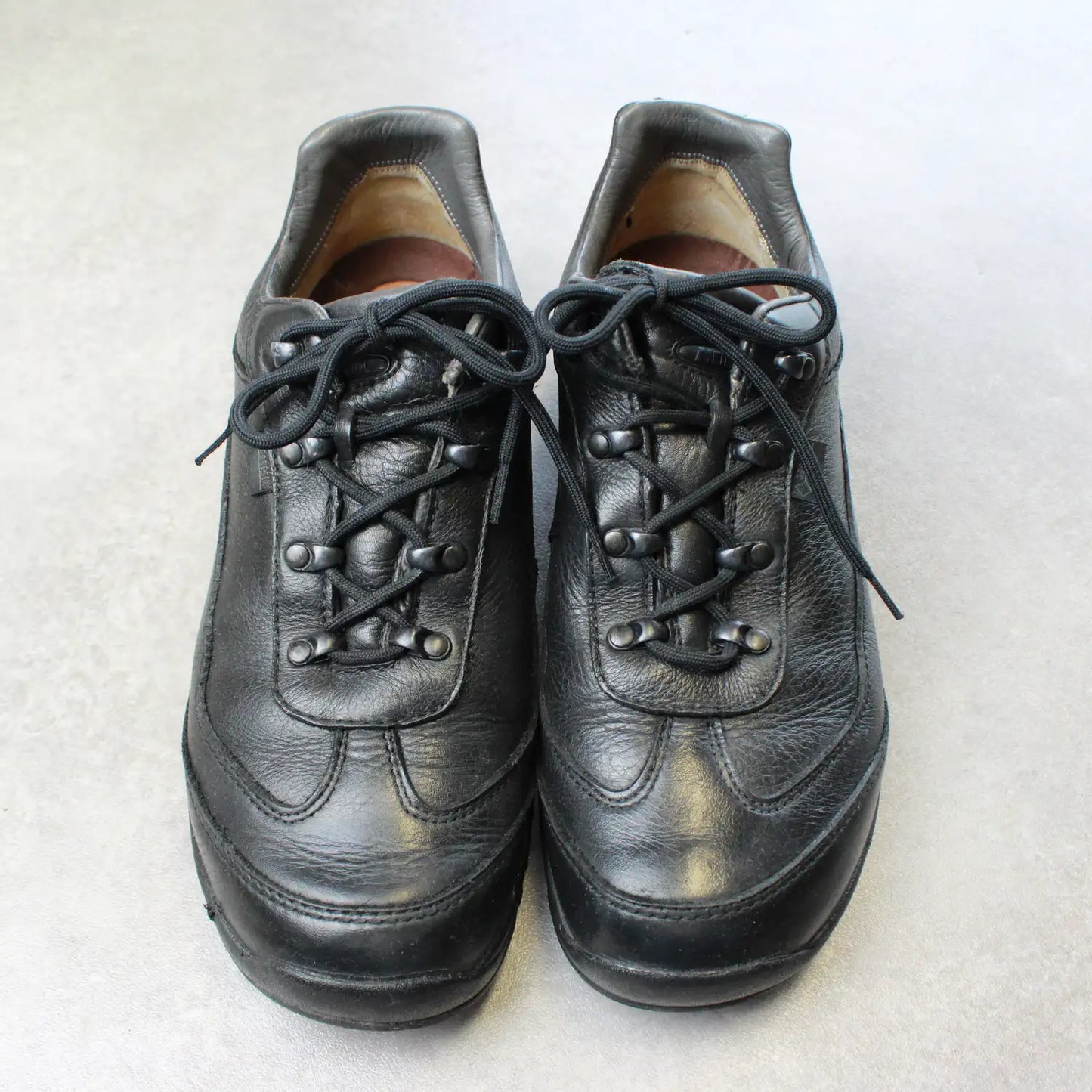 Meindl Leather Outdoor Shoes – Black (Man-43)