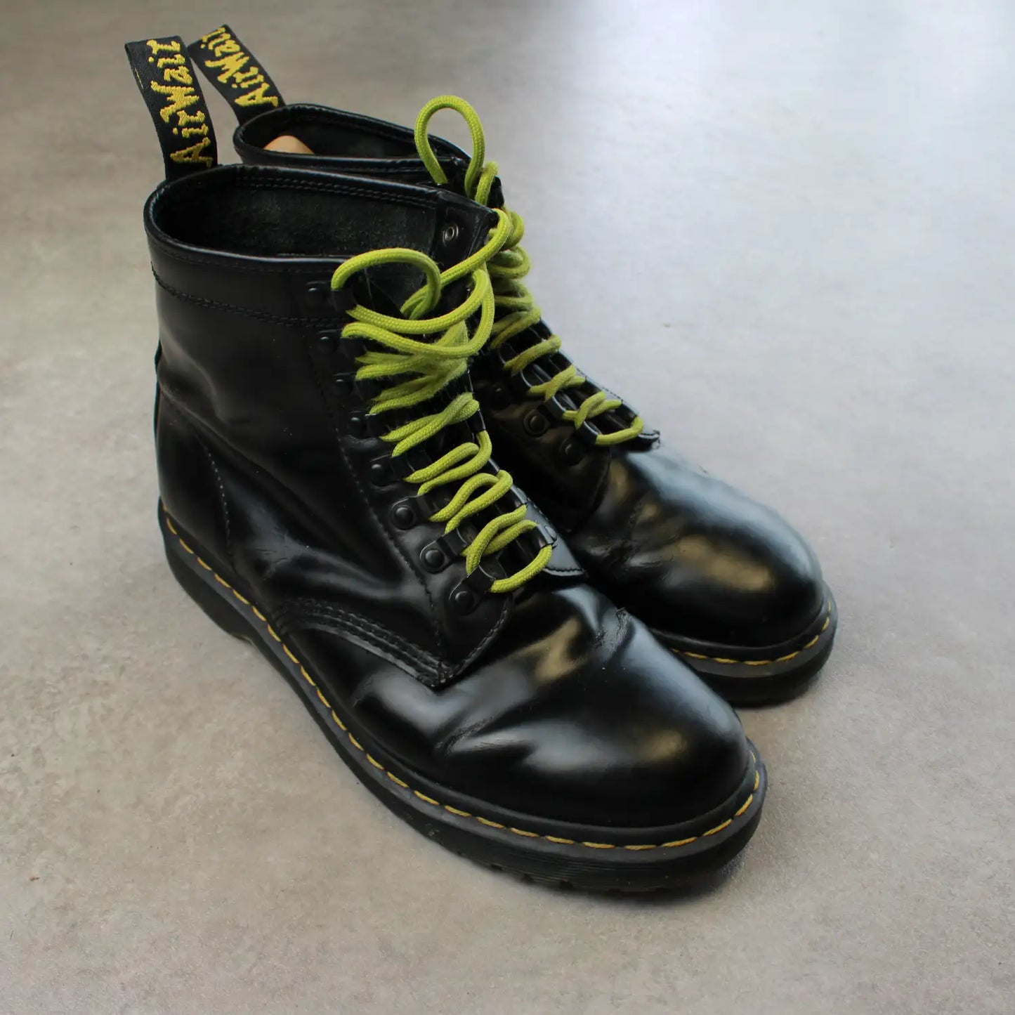 Dr. Martens Leather Boots – Black (Man-42)