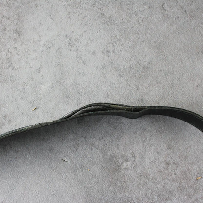 Yves Saint Laurent Leather Belt – Black/Gold (Man-115cm)