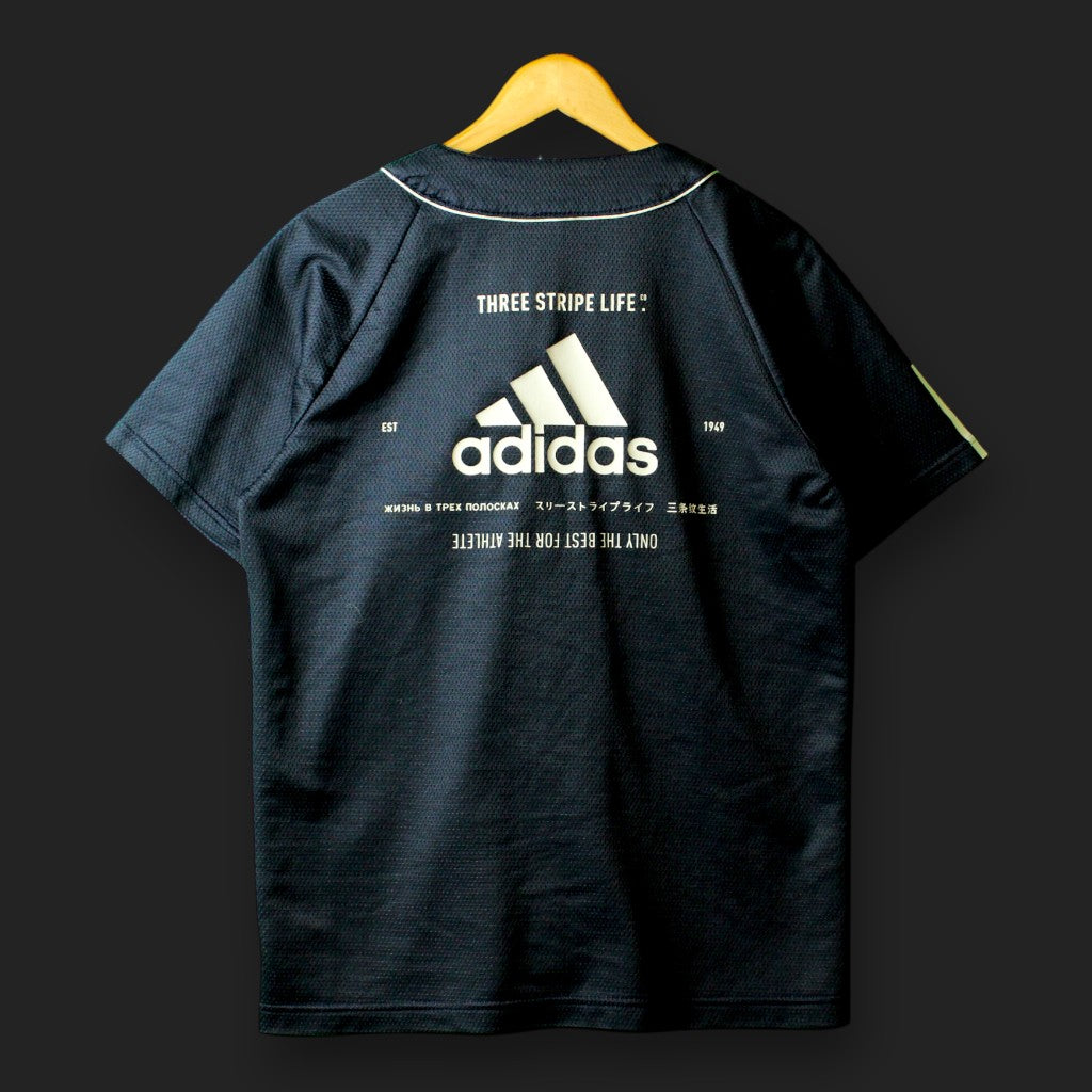 Adidas Buttoned Tee (Größe M) 