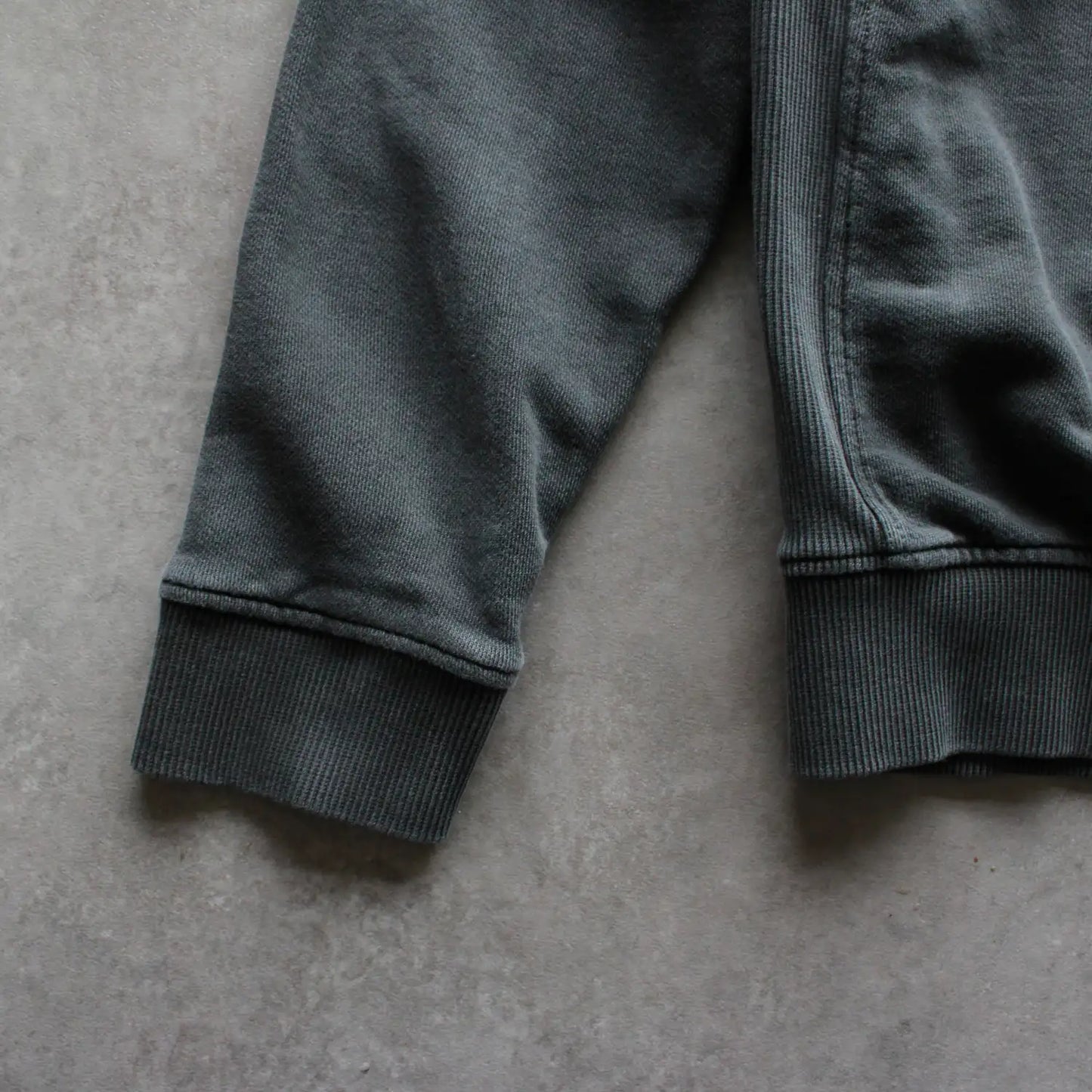 Tommy Jeans Printed Crewneck – Grey (Man-L)