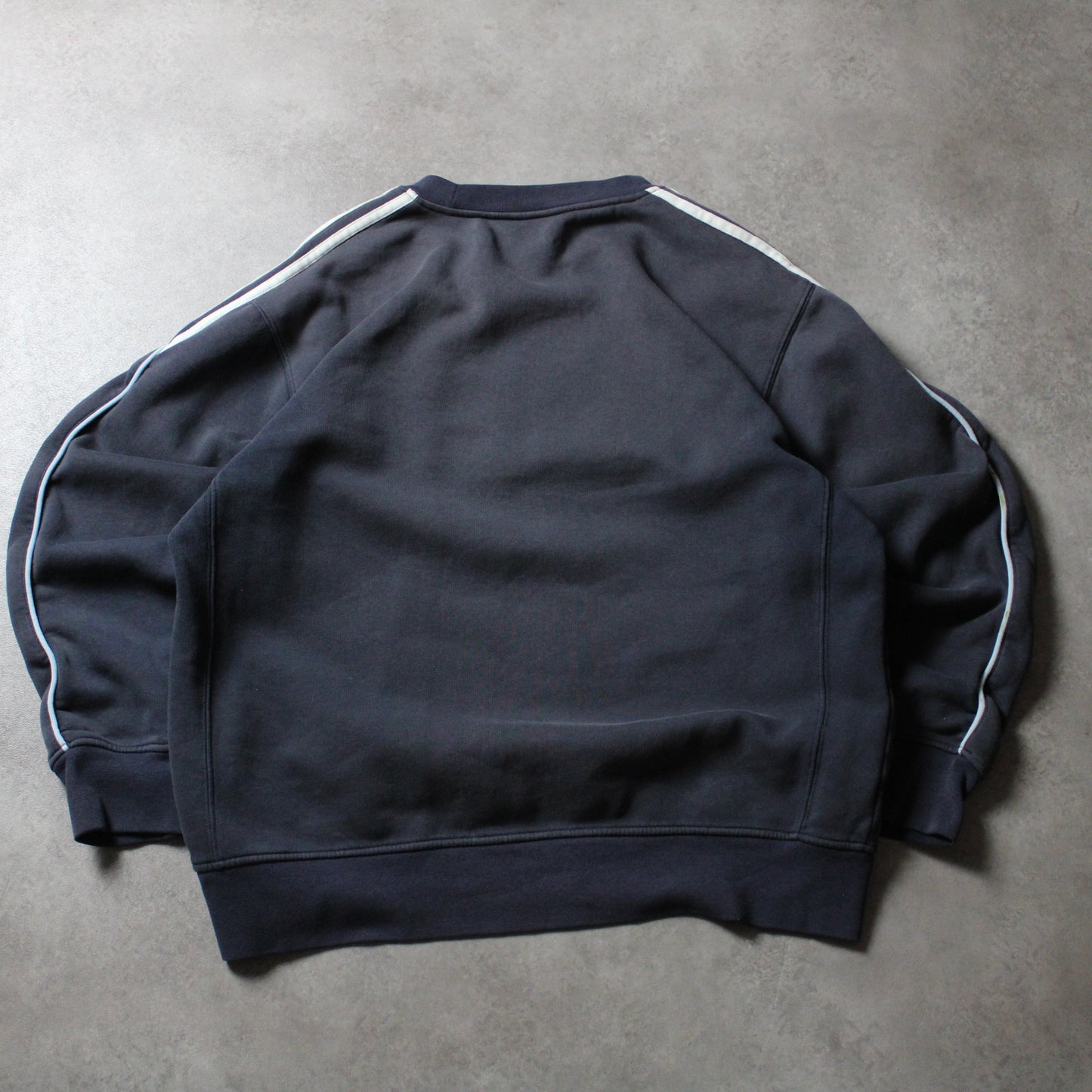 Adidas 00er Big Embrioed Rundhalspullover (Herren, L)