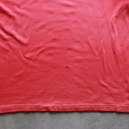 Hanes Ferrari x Marlboro Printed Tee – Red (Man-XL,Faded and Flawed)