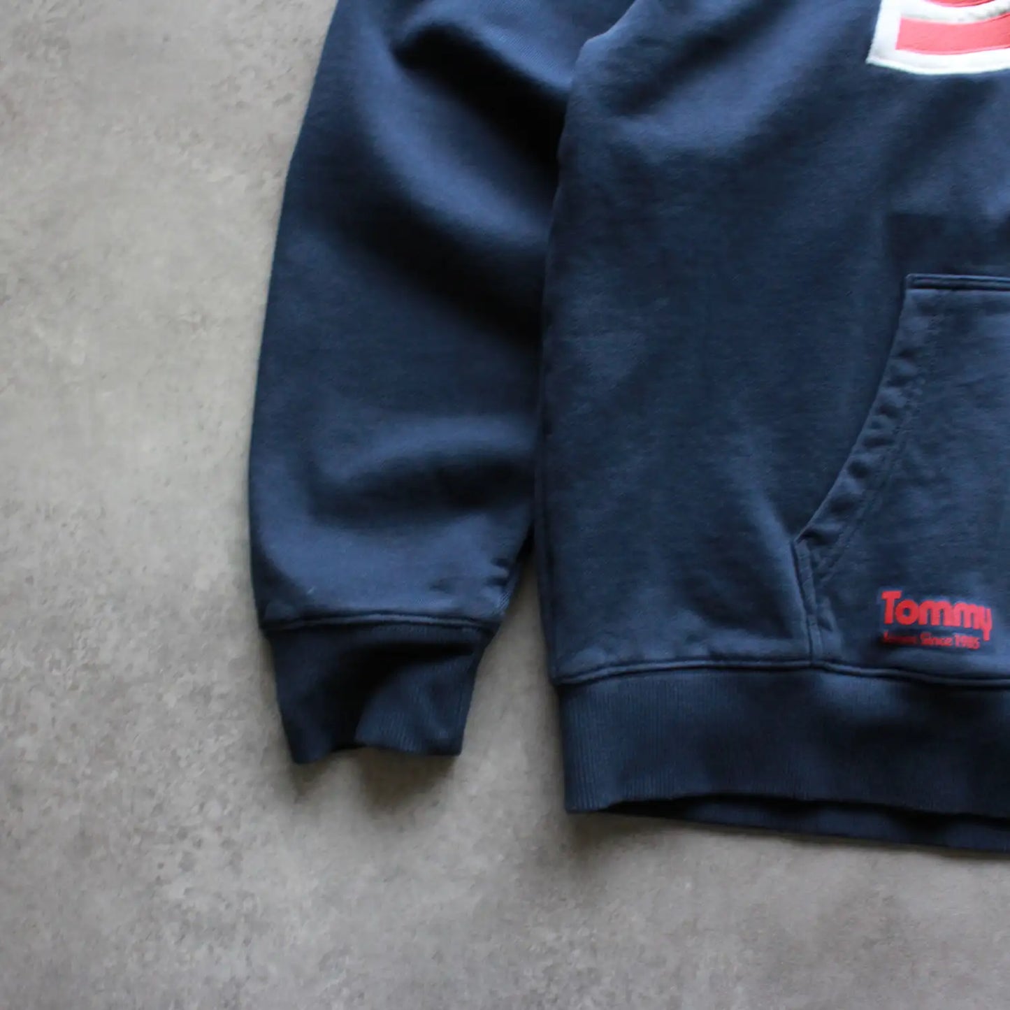 Tommy Jeans Embroidered Patch Hoodie – Navy (Man-L)