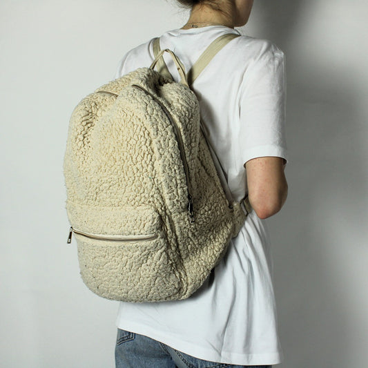Flauschiger Rucksack