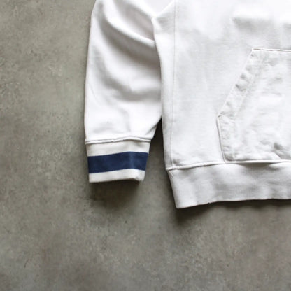 Nike Embroidered Logo Hoodie – White/Navy (Man-L)