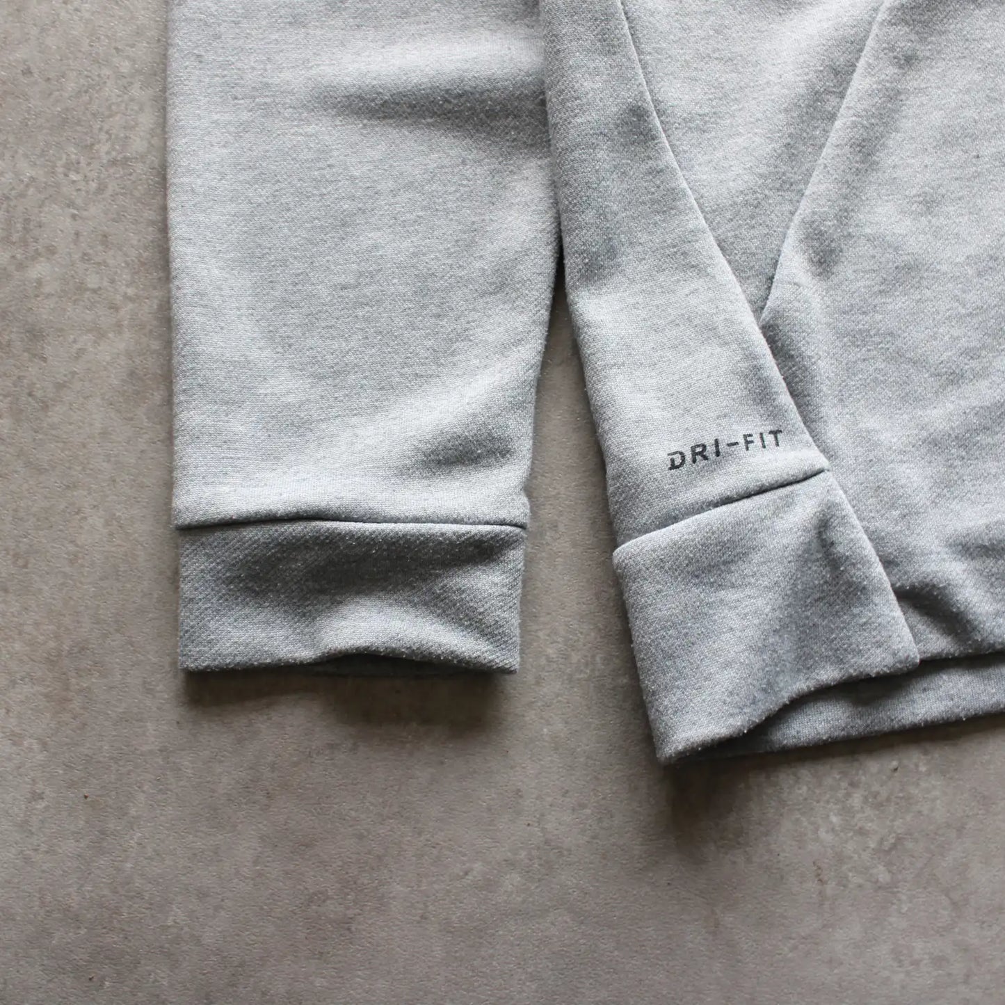 Nike Dri-FIT Zip-Up Hoodie – Grey (Man-M)