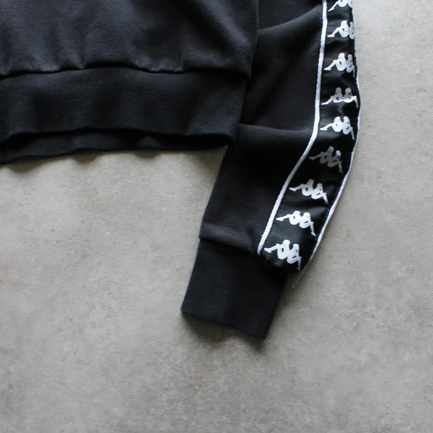 Kappa Cropped Logo Tape Hoodie – Black (Woman-M)